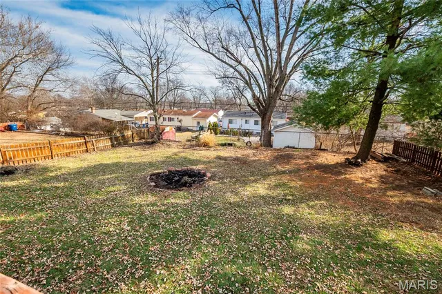 $325,000 | 1044 Holly River Drive, Florissant, MO 63031