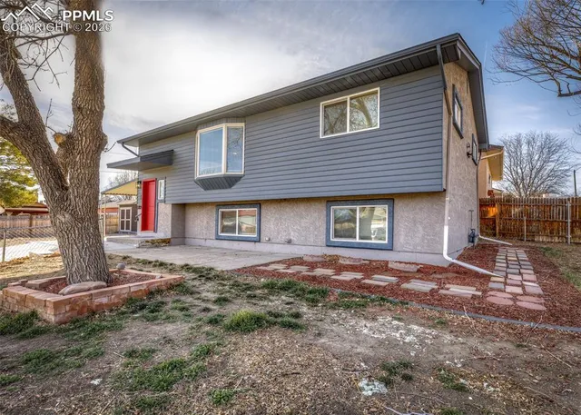 $305,000 | 1829 North Queens Avenue, Pueblo, CO 81001