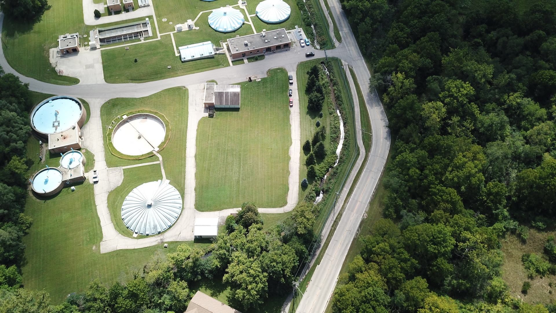 279 Spring Street Cary, IL 60013 - Photo 6 of 8 an aerial view of a golf course and swimming pool