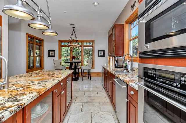 $4,000,000 | 7000 Northwest Highway 320, Micanopy, FL 32667