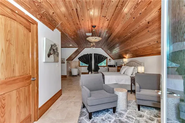$3,980,000 | 7000 Northwest Highway 320, Micanopy, FL 32667