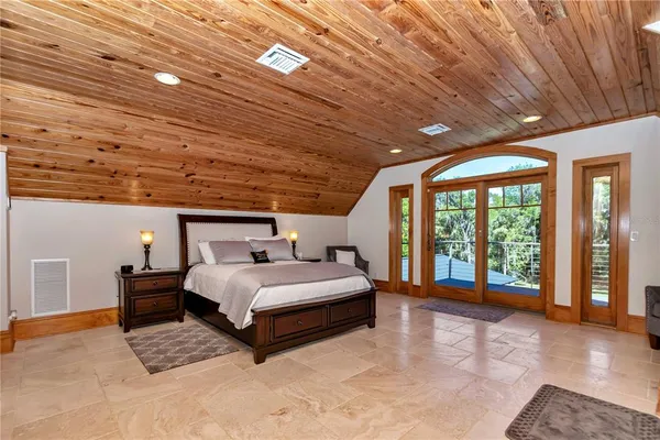 $3,980,000 | 7000 Northwest Highway 320, Micanopy, FL 32667