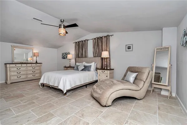 $3,980,000 | 7000 Northwest Highway 320, Micanopy, FL 32667