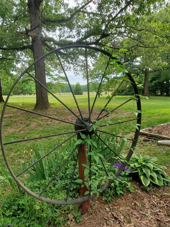 6028 Brantley Gordon Road Denton, NC 27239 - Photo 7 of 34 Gallery Image 7