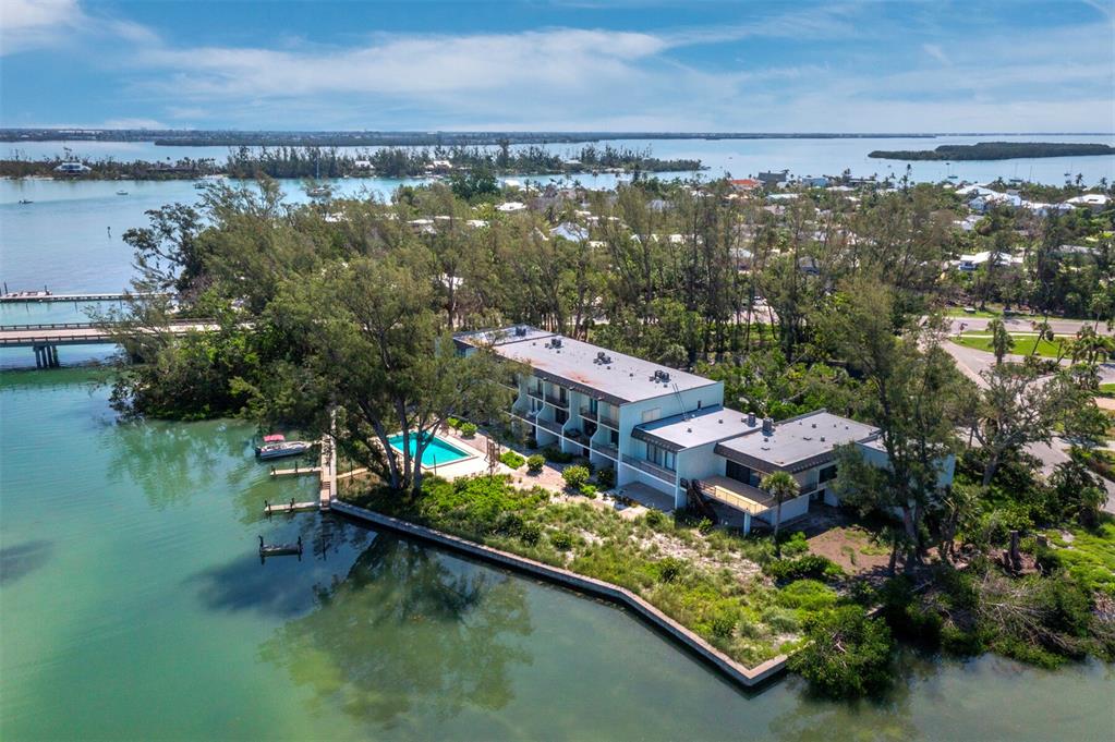 490 North Shore Road, Unit 6 Longboat Key, FL 34228 - Photo 42 of 67