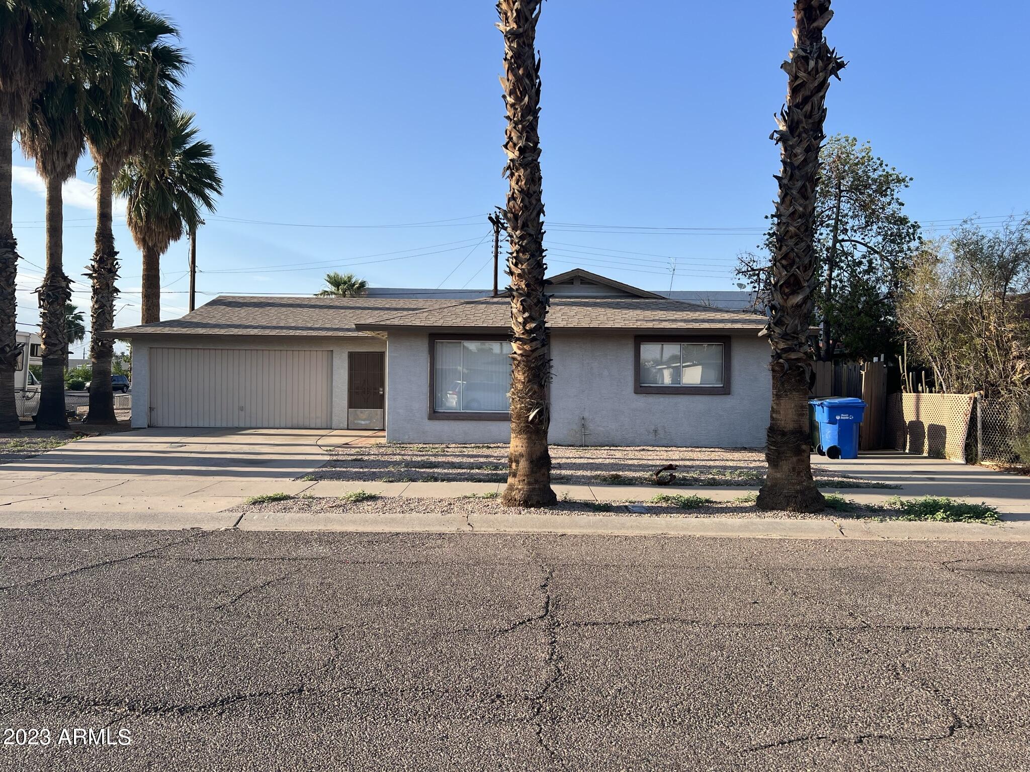 2644 West Lamar Road Phoenix, AZ 85017 - Photo 1 of 63 IMG_5304