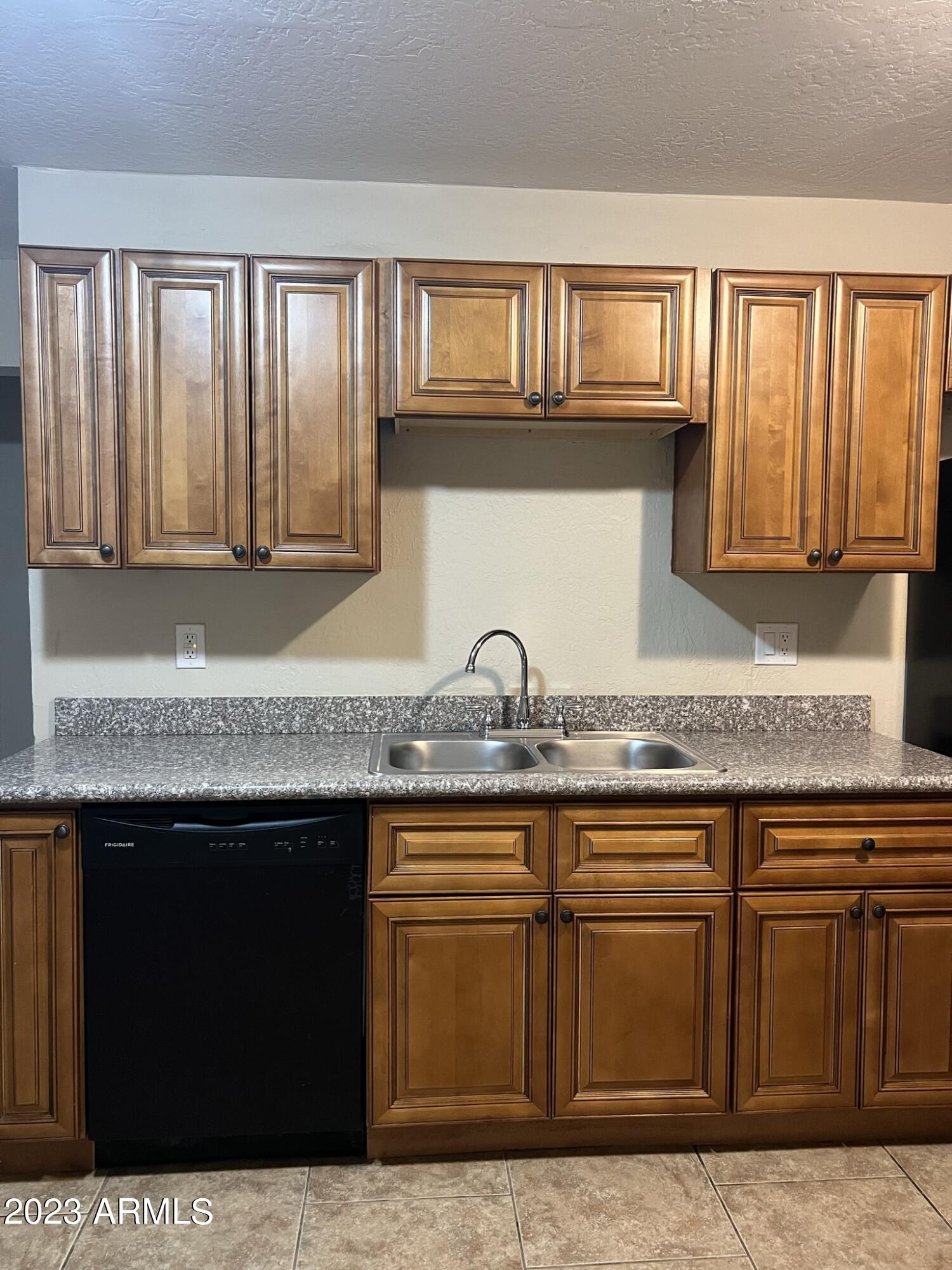 2644 West Lamar Road Phoenix, AZ 85017 - Photo 13 of 63 IMG_5320