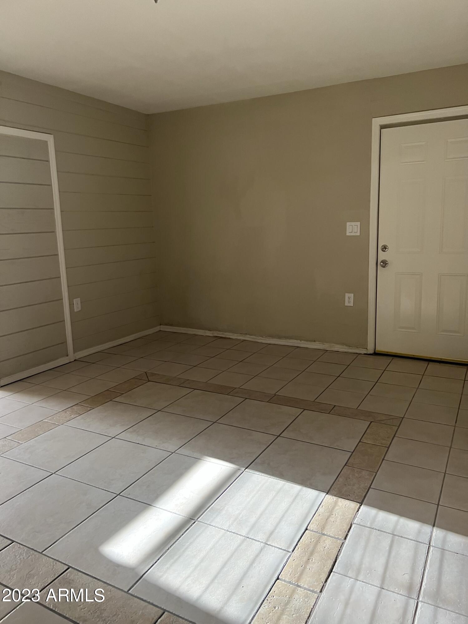 2644 West Lamar Road Phoenix, AZ 85017 - Photo 22 of 63 IMG_5331