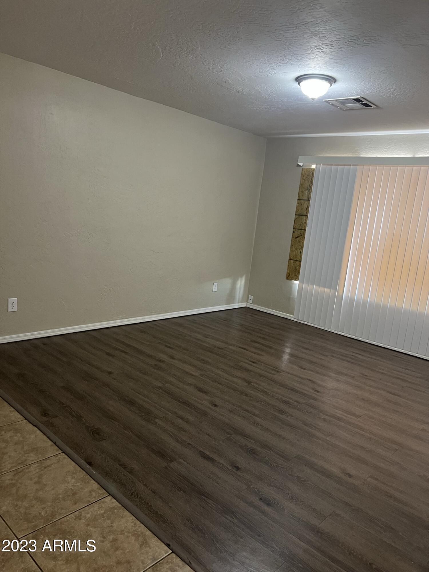 2644 West Lamar Road Phoenix, AZ 85017 - Photo 6 of 63 IMG_5313
