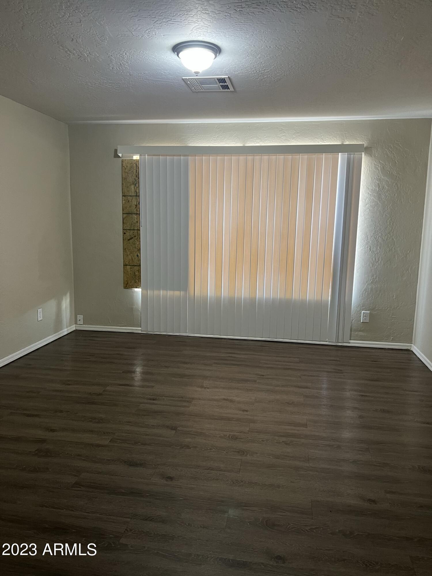 2644 West Lamar Road Phoenix, AZ 85017 - Photo 8 of 63 IMG_5315