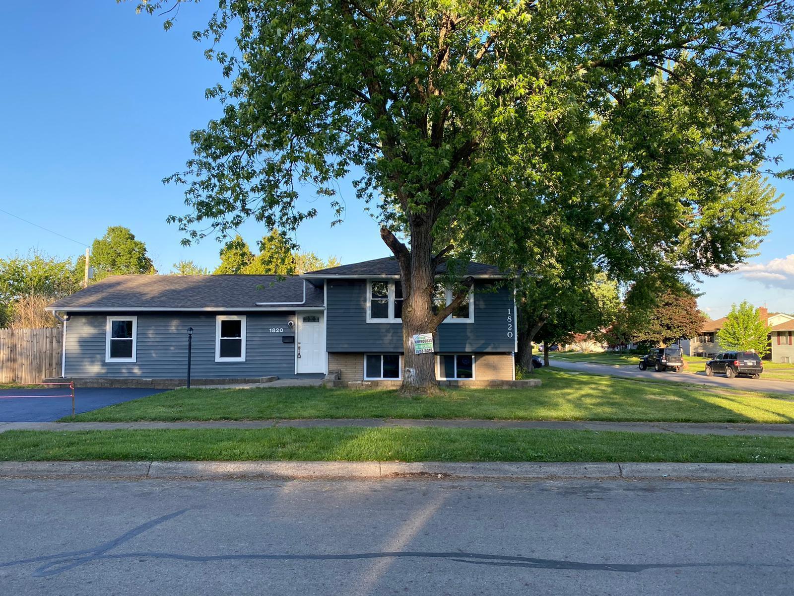 1820 Brookfield Road Columbus, OH 43229 - Photo 5 of 39 Gallery Image 5