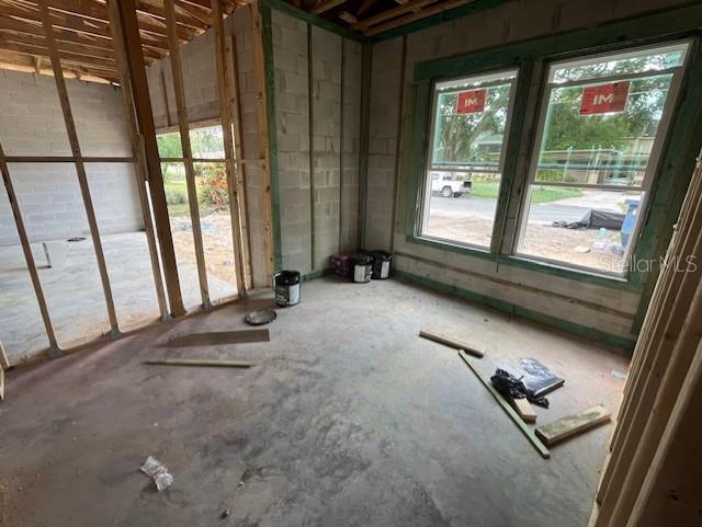 1505 Cole Road Orlando, FL 32803 - Photo 11 of 17 a view of an empty room and floor to ceiling window