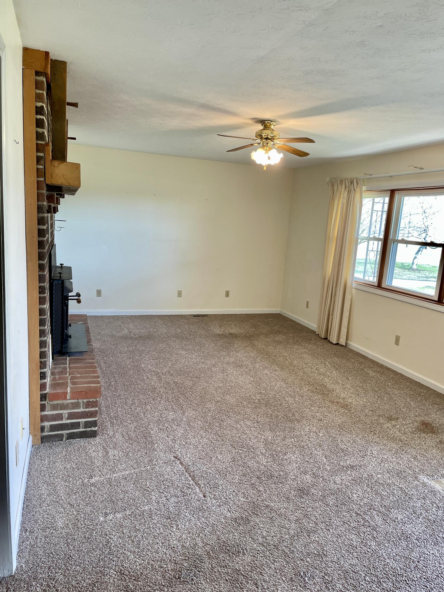 1400 Kiser Lake Road St. Paris, OH 43072 - Photo 5 of 19