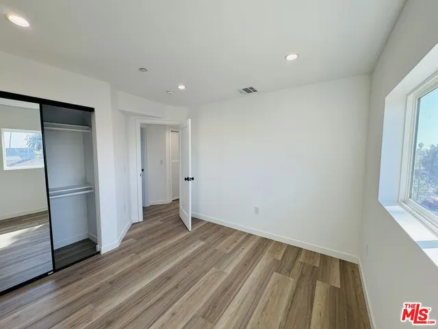 $3,500 | 231 East 85th Street, Unit 231, Los Angeles, CA 90003