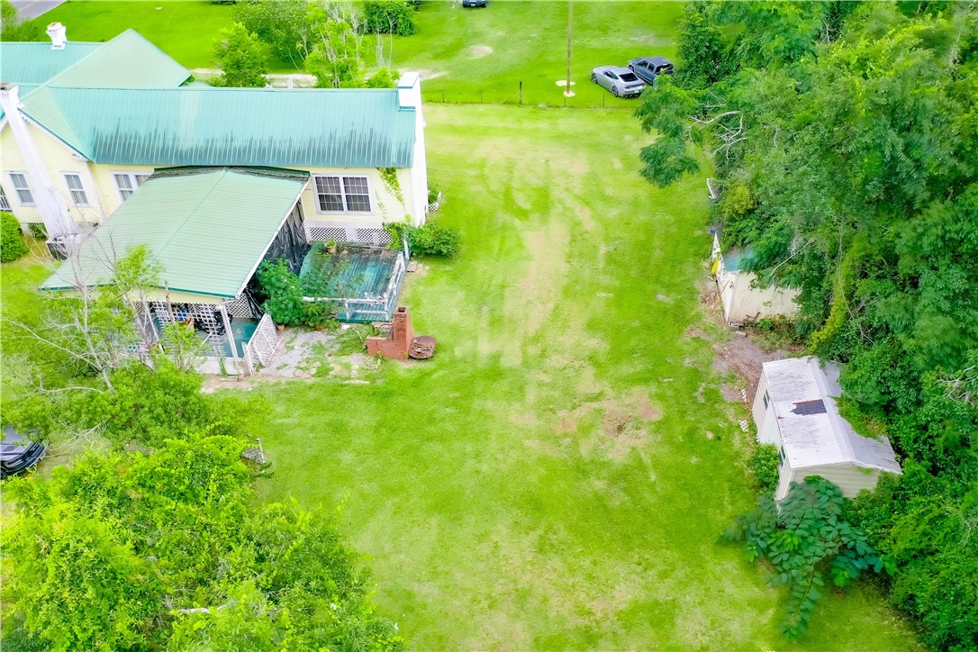 854 Jenkins Street Blackshear, GA 31516 - Photo 37 of 41