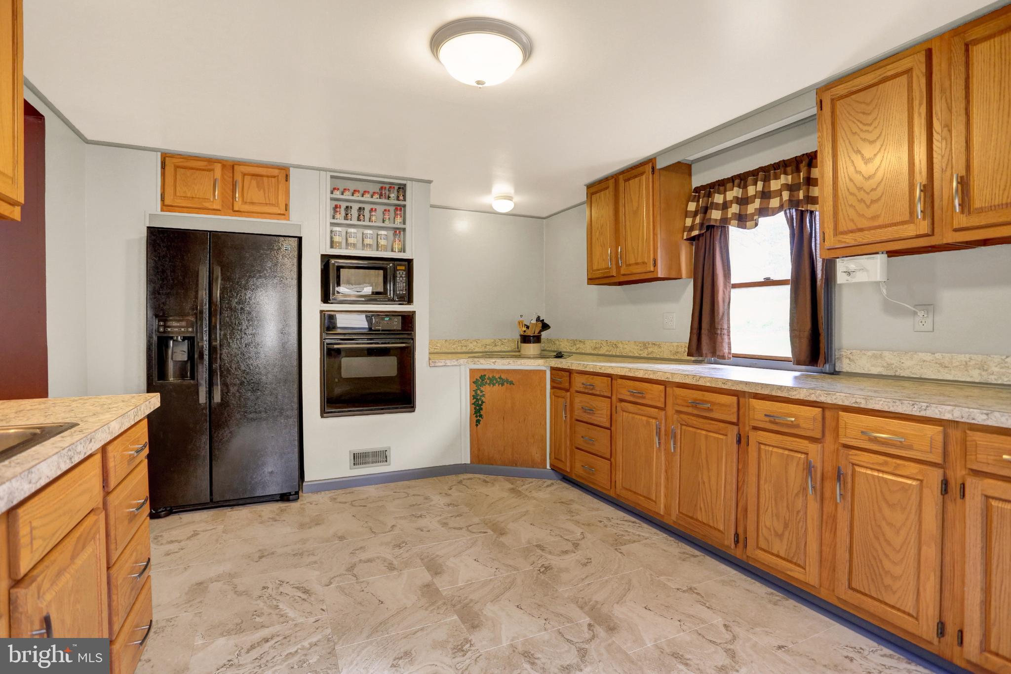 909 Torway Road Gardners, PA 17324 - Photo 11 of 35 Gallery Image 11