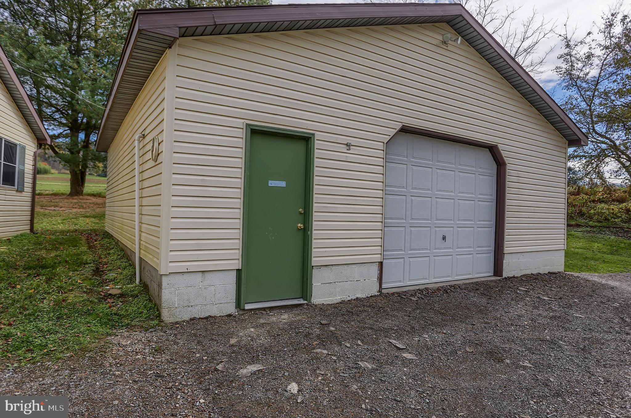 909 Torway Road Gardners, PA 17324 - Photo 29 of 35 Gallery Image 29