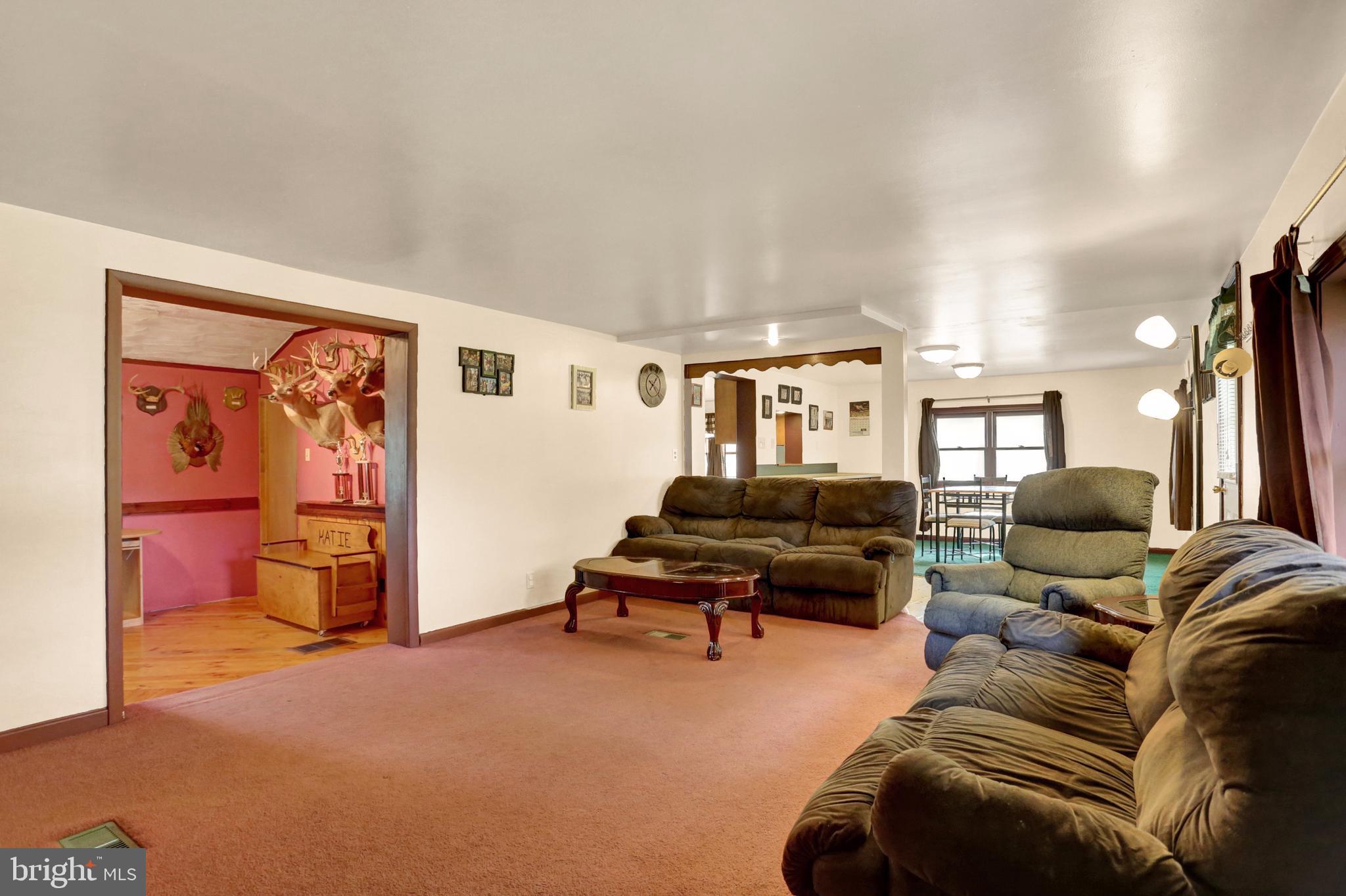 909 Torway Road Gardners, PA 17324 - Photo 6 of 35 Gallery Image 6