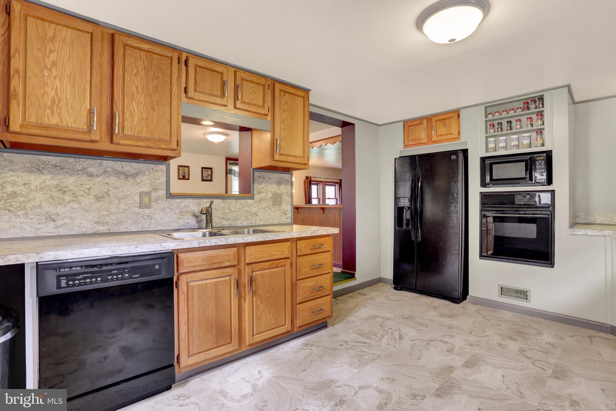 909 Torway Road Gardners, PA 17324 - Photo 10 of 35 Gallery Image 10