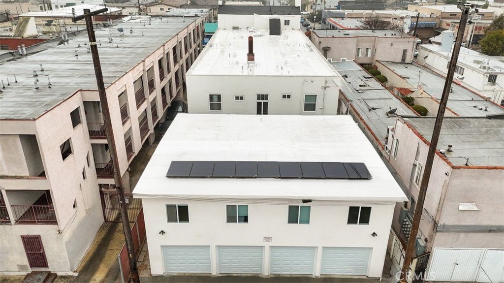 1827 East 4th Street, Unit 7 Long Beach, CA 90802 - Photo 31 of 37 a view of residential house with wooden stairs