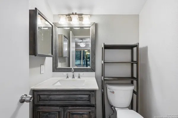 $2,195 | 4430 Putting, San Antonio, TX 78217