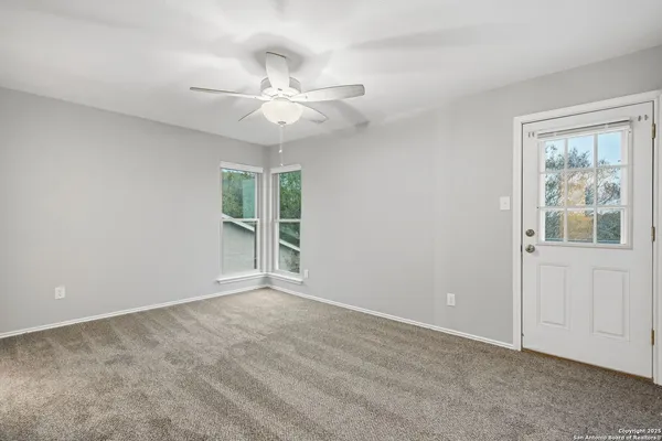 $2,195 | 4430 Putting, San Antonio, TX 78217