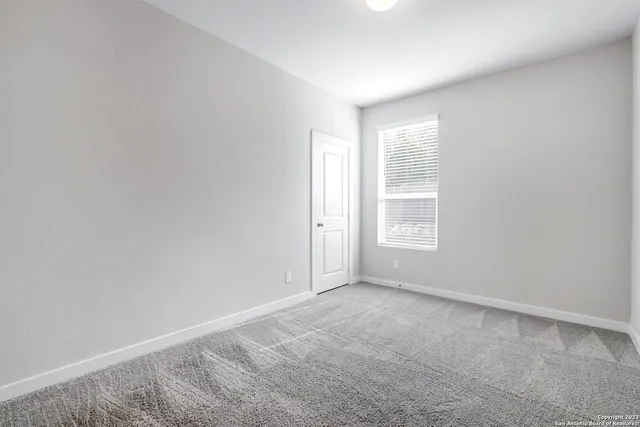 $2,300 | 7910 Needle Creek, San Antonio, TX 78249