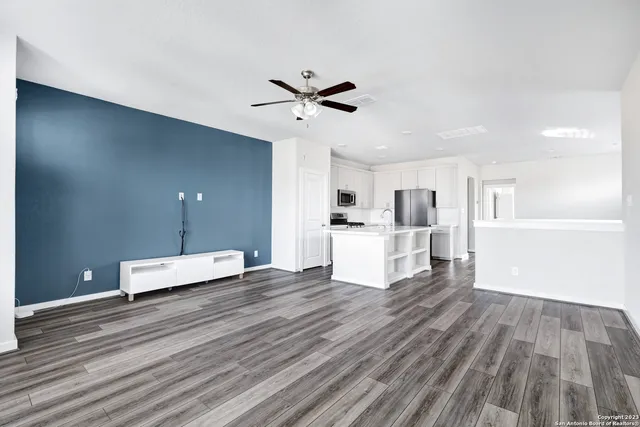 $2,300 | 7910 Needle Creek, San Antonio, TX 78249