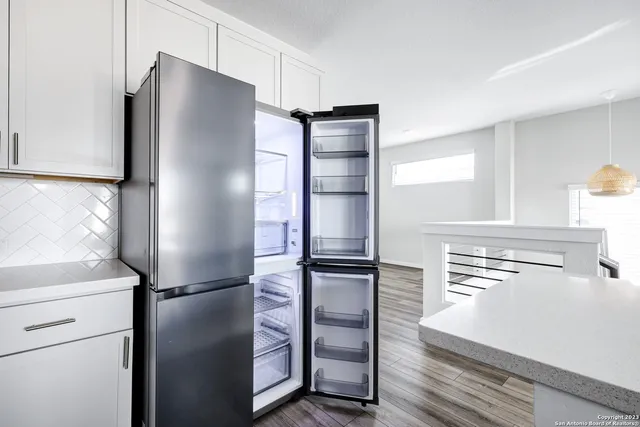 $2,300 | 7910 Needle Creek, San Antonio, TX 78249