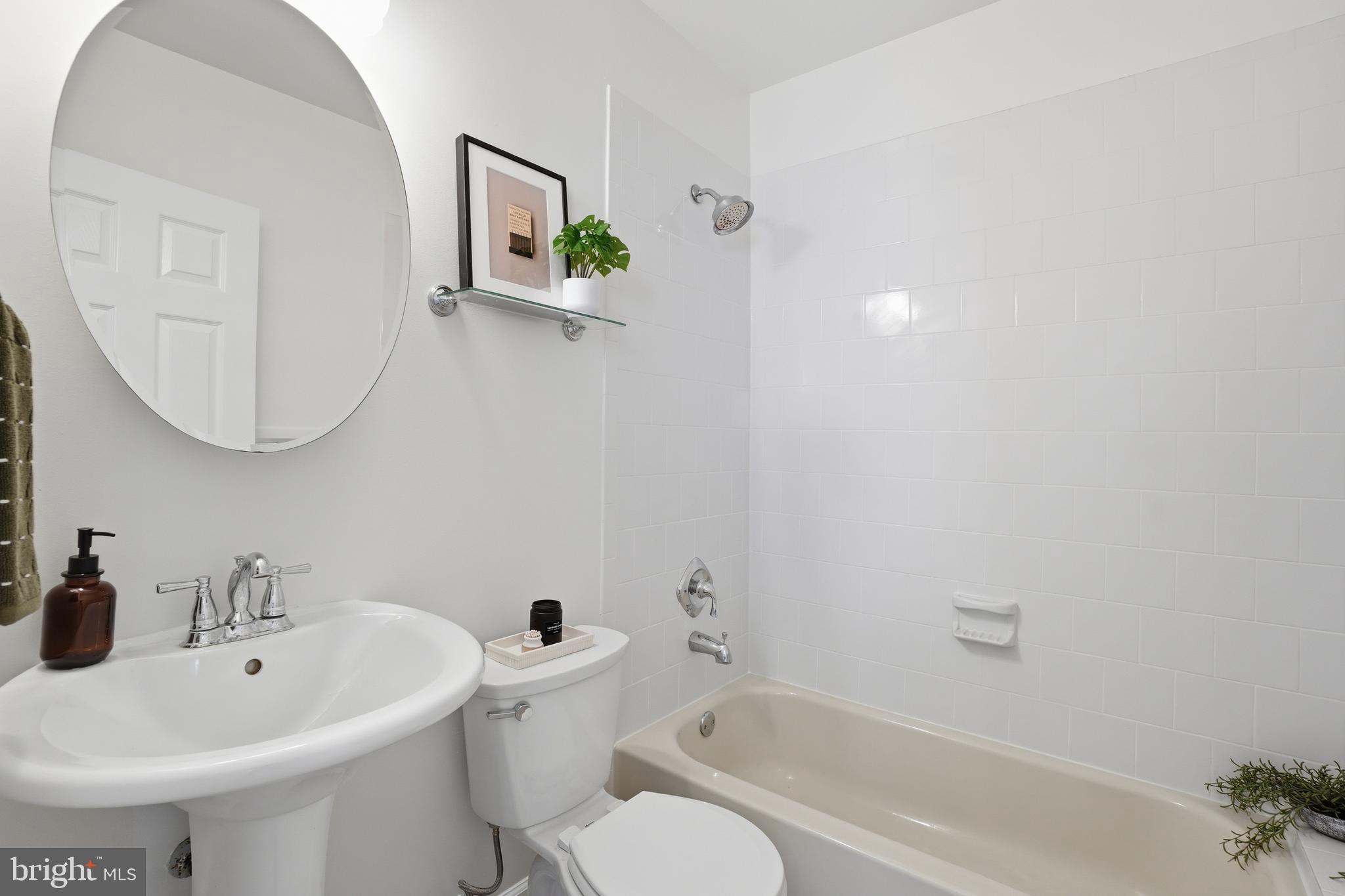 723 L Street Northeast Washington, DC 20002 - Photo 20 of 27