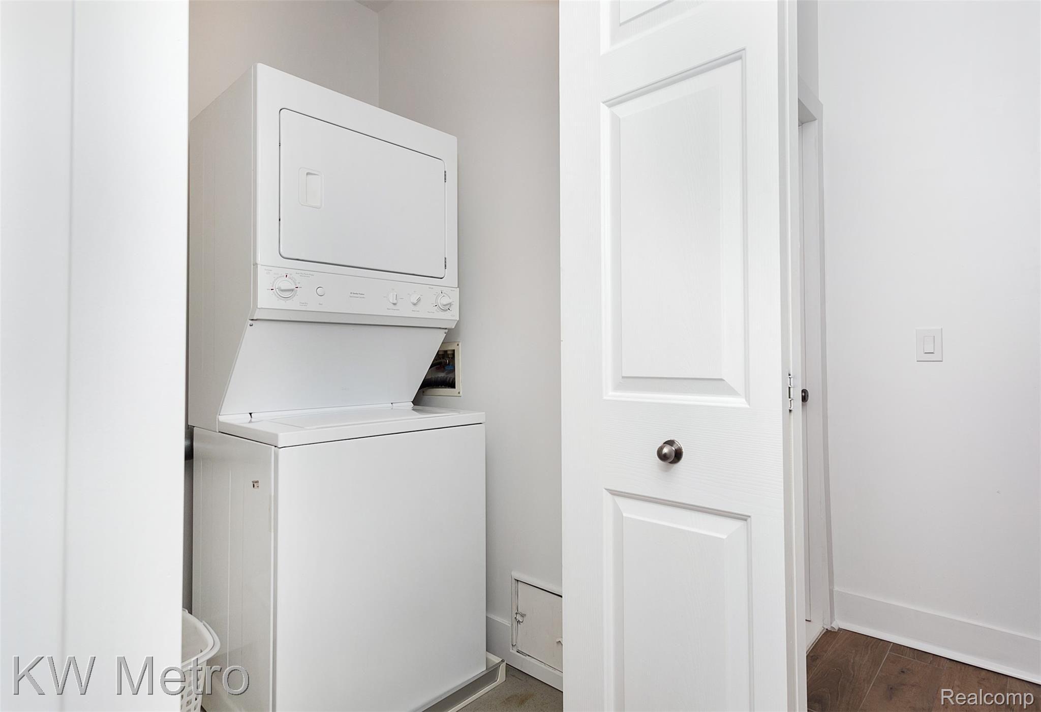 1477 Raleigh Place Troy, MI 48084 - Photo 28 of 31 Raleigh-28.jpg