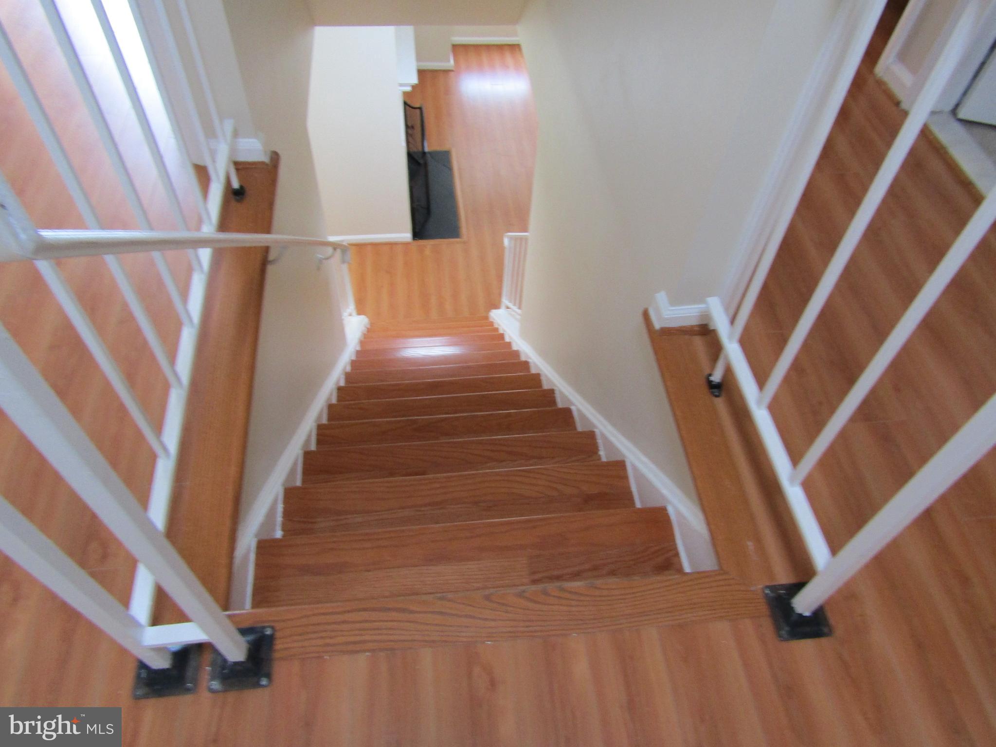 6013 Rabbit Hill Court Centreville, VA 20121 - Photo 28 of 54 Interior view to lower level