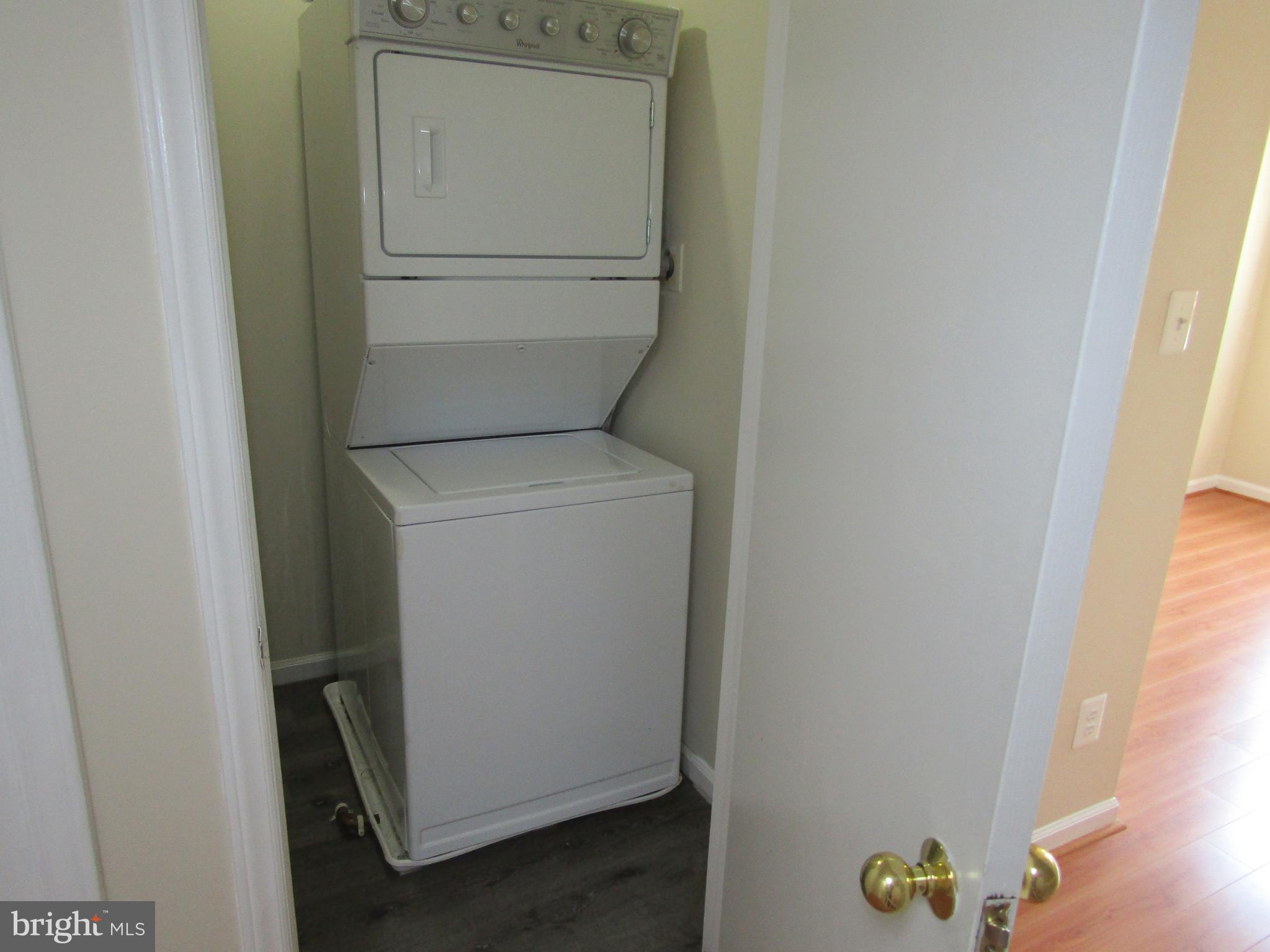 6013 Rabbit Hill Court Centreville, VA 20121 - Photo 40 of 54 Stacked Washer/Dryer on the upper level.