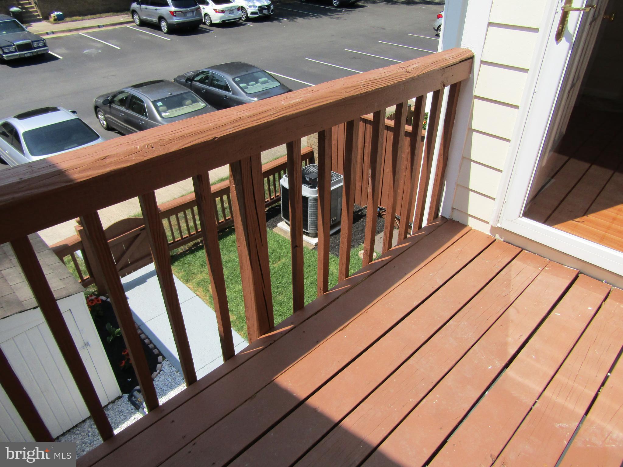 6013 Rabbit Hill Court Centreville, VA 20121 - Photo 46 of 54 Exterior view