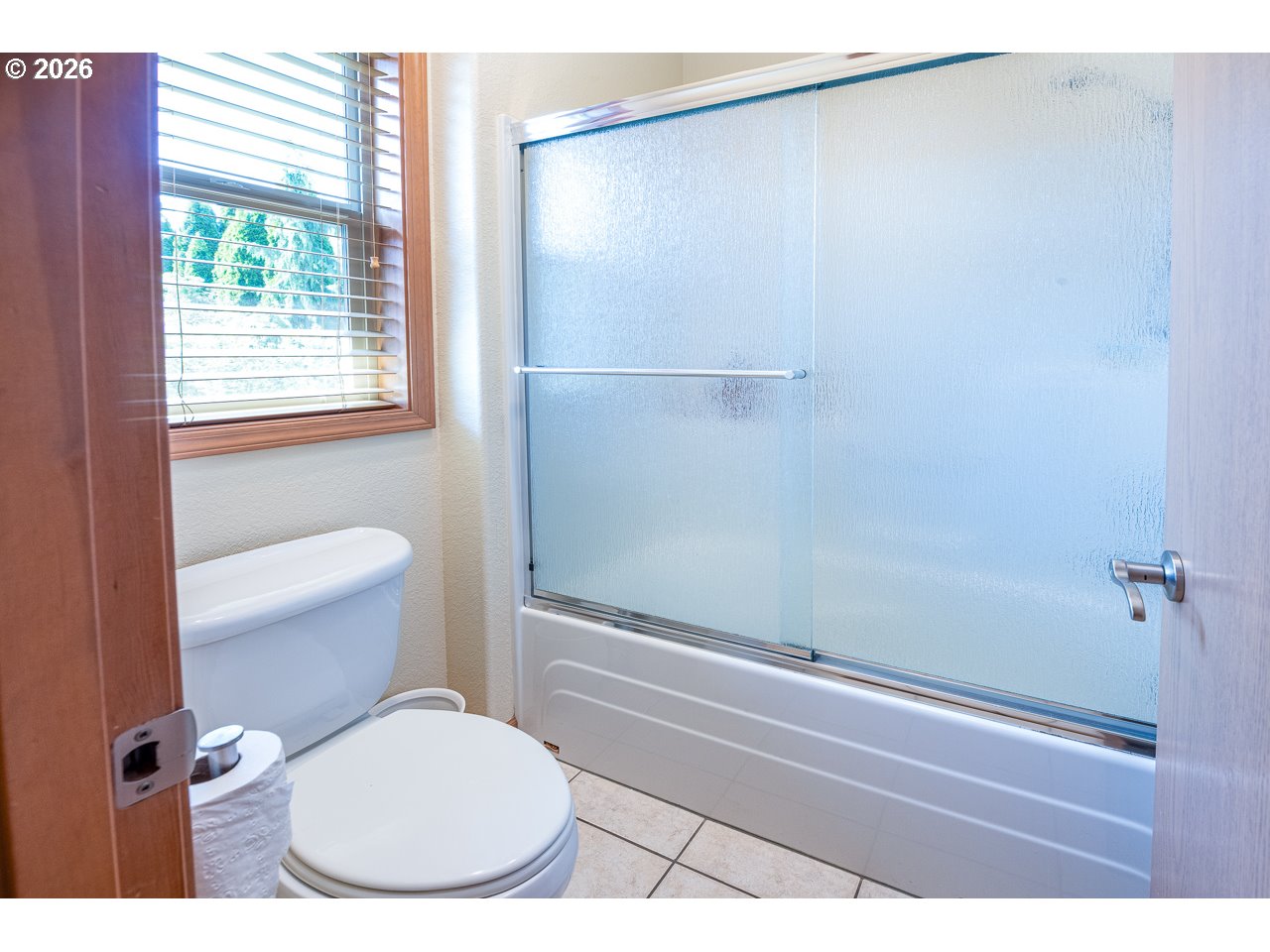 3381 Rosemont Way Eugene, OR 97401 - Photo 32 of 45 Bathroom
