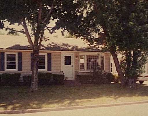 25 Halsey Road Woonsocket, RI 02895 - Photo 1 of 1 Exterior Front.