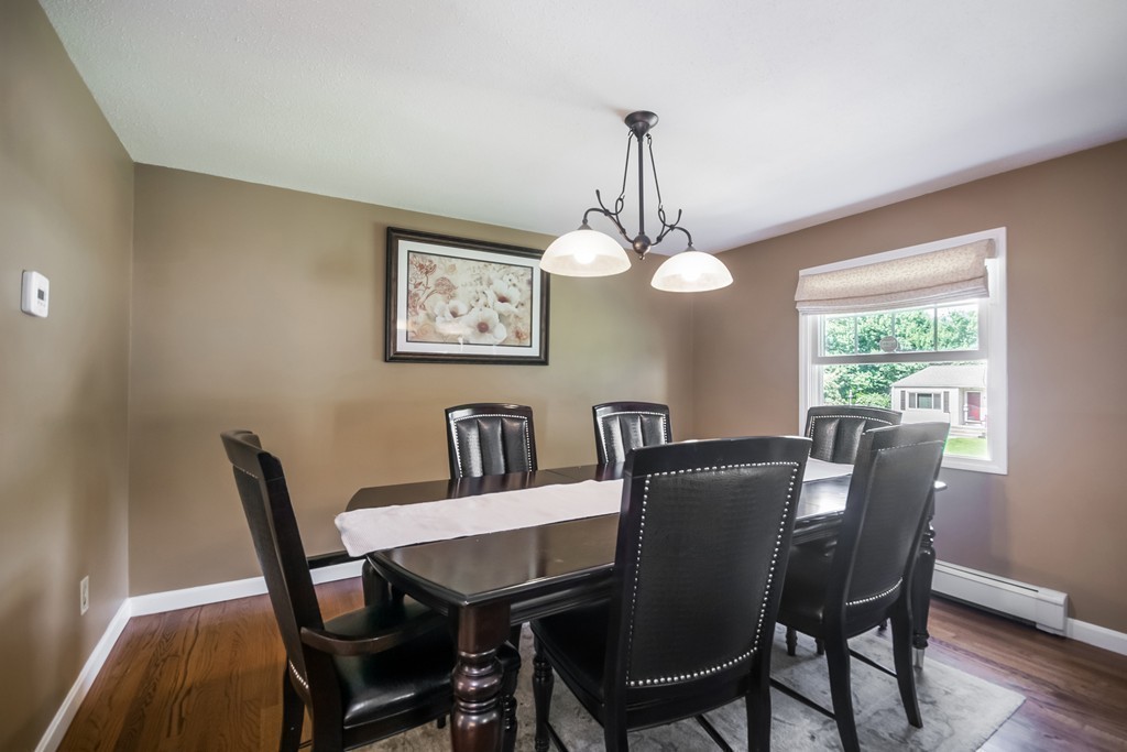 61 Gourley Road Springfield, MA 01129 - Photo 7 of 24