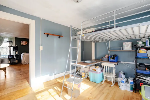 $230,000 | 162 Caswell Avenue, Derby, VT 05830