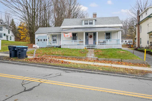 $230,000 | 162 Caswell Avenue, Derby, VT 05830