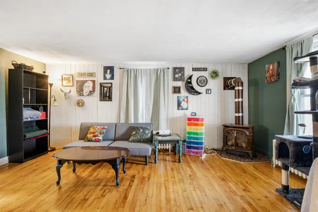 $230,000 | 162 Caswell Avenue, Derby, VT 05830