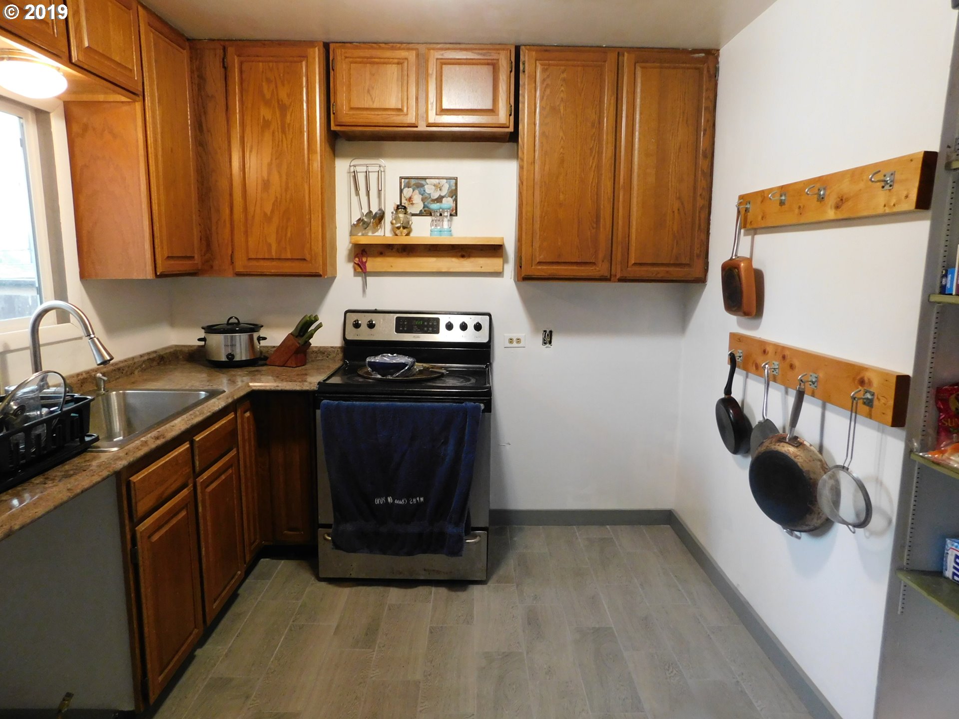 1764 Stover Lane Myrtle Point, OR 97458 - Photo 3 of 24 Gallery Image 3