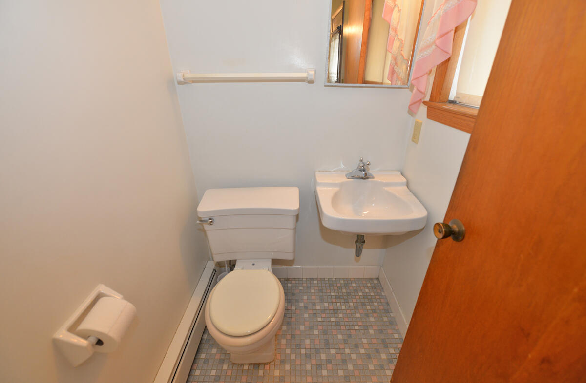 59 Virginia Street Racine, WI 53405 - Photo 19 of 29 121