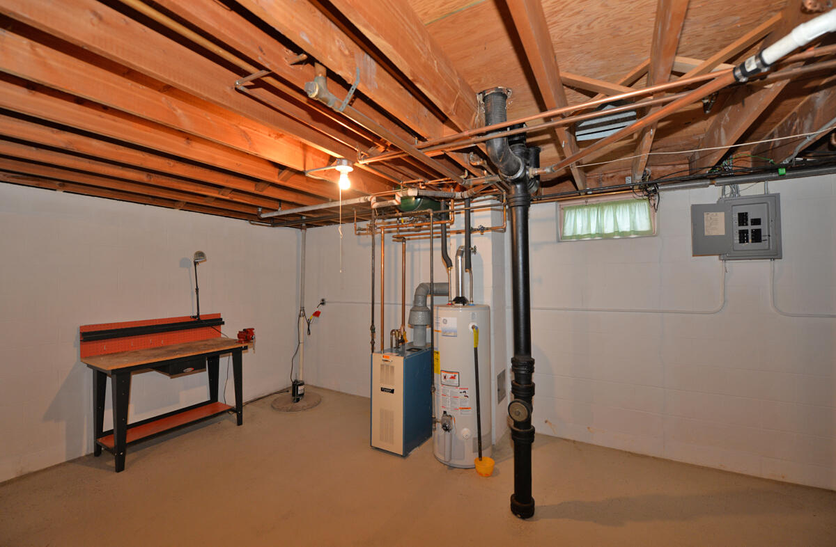 59 Virginia Street Racine, WI 53405 - Photo 21 of 29 123