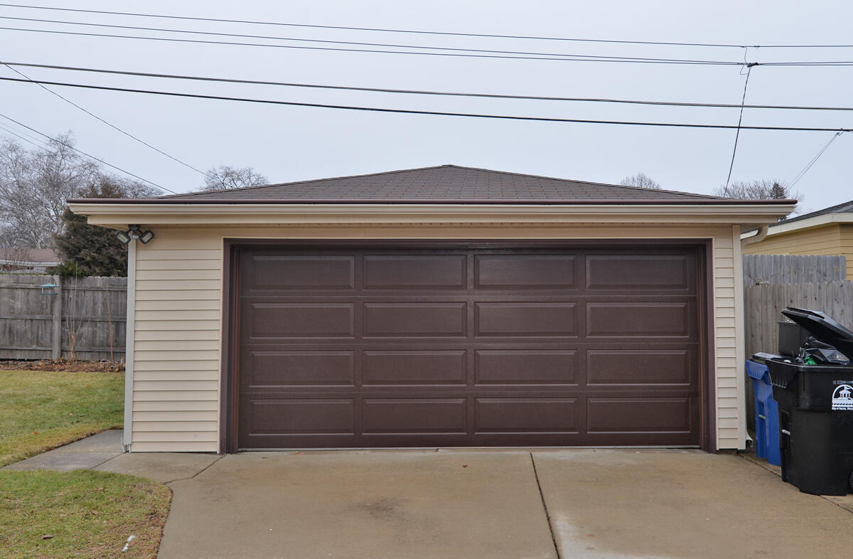 59 Virginia Street Racine, WI 53405 - Photo 25 of 29 128