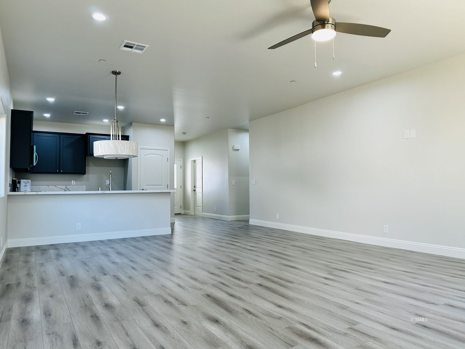 124 Kathy Avenue Ridgecrest, CA 93555 - Photo 14 of 32 Gallery Image 14