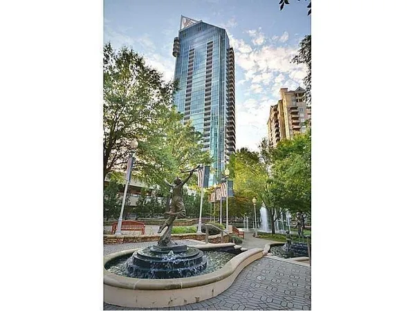 $3,400 | 3338 Peachtree Road Northeast, Unit 3205, Atlanta, GA 30326