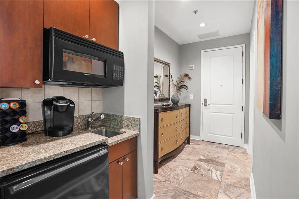 3338 Peachtree Road Northeast, Unit 3205 Atlanta, GA 30326 - Photo 40 of 49