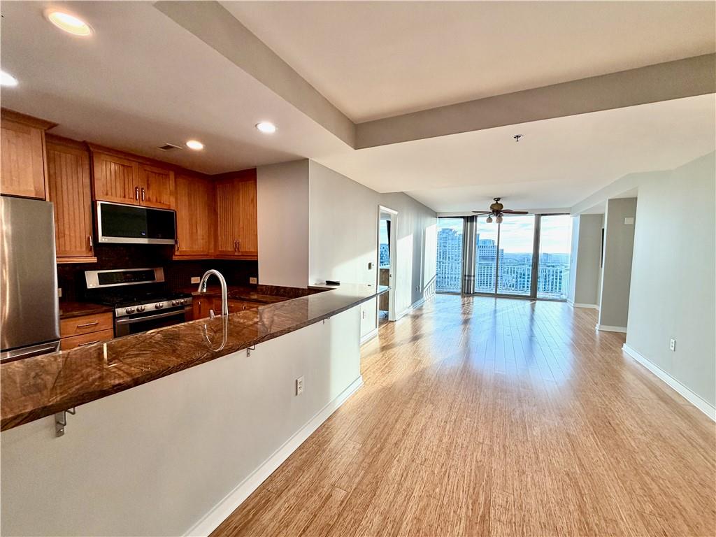 3338 Peachtree Road Northeast, Unit 3205 Atlanta, GA 30326 - Photo 6 of 49