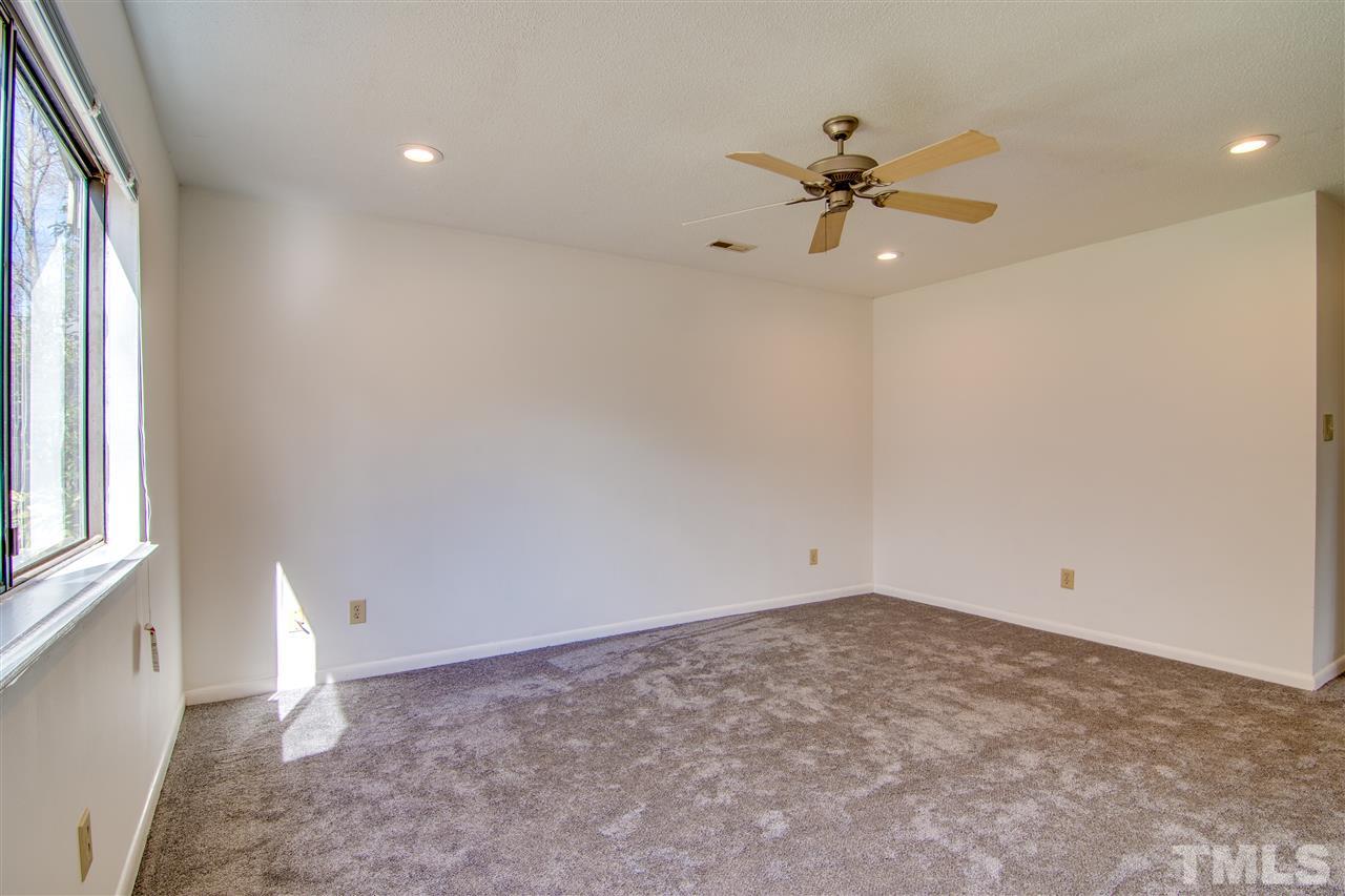 607 Method Road Raleigh, NC 27607 - Photo 5 of 25