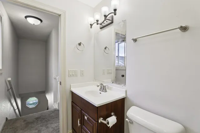 $479,900 | 1007 Eric Lane, Waunakee, WI 53597